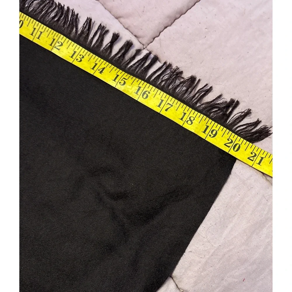 Saks‎ Fifth Avenue Men Dark Brown Cashmere Fringe Scarf Unisex